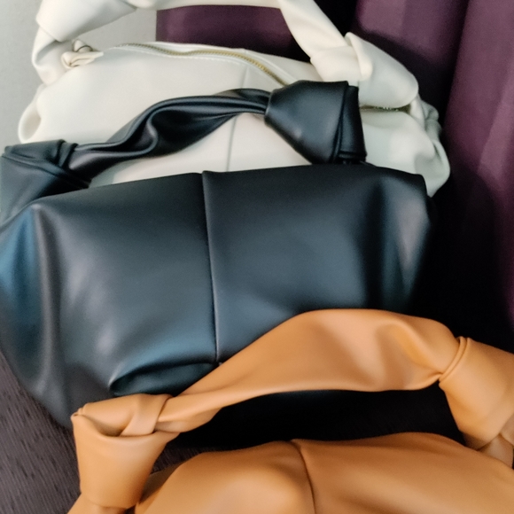 Slouchy Bag - Picture 7 of 11